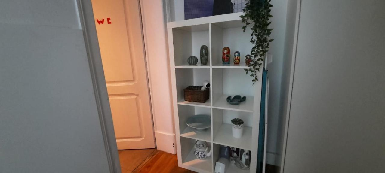 Sunny Terrace Apt, Close To Downtown! 2 Bedroom Flat Lisbon Exterior photo