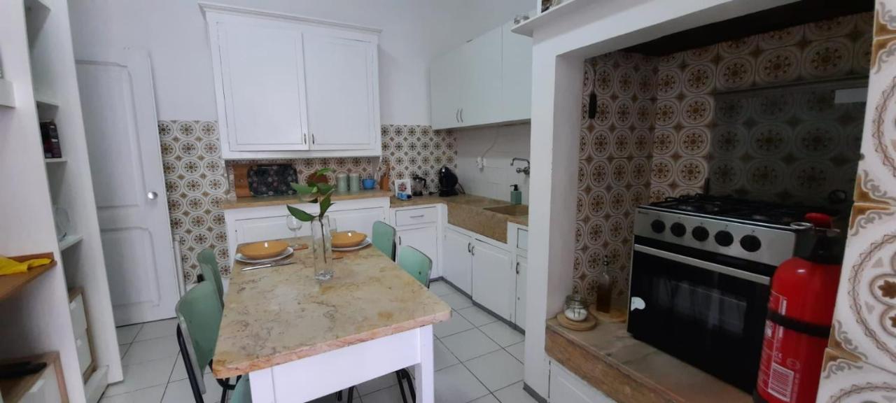 Sunny Terrace Apt, Close To Downtown! 2 Bedroom Flat Lisbon Exterior photo